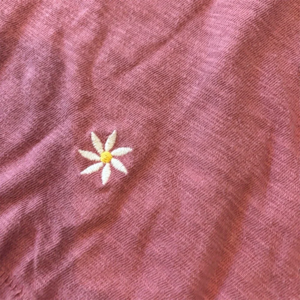 GAP kind tee